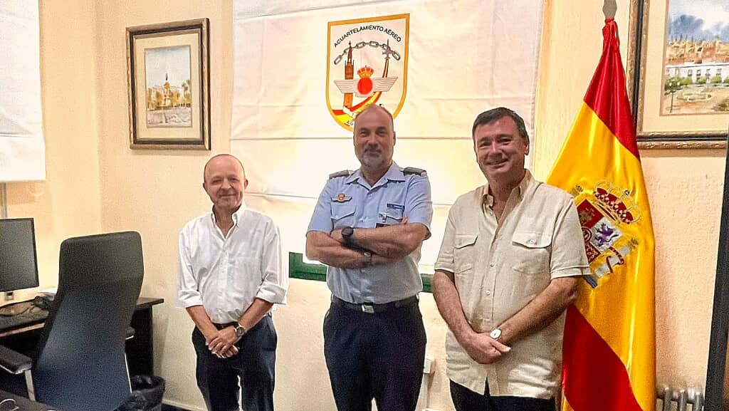 Visita en Tablada al Coronel Luis Parallé Lorente